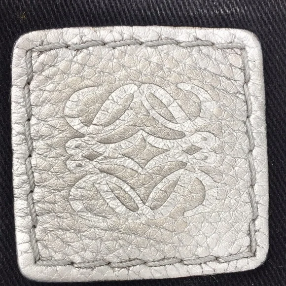 LOEWE Anagram Jacard Shoulderbag - Picture 13 of 16